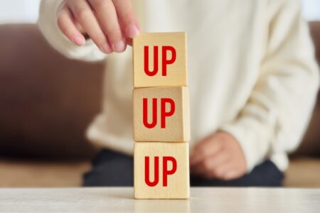 小学生で英検2級に合格する子の5つの特徴と効果的な学習法